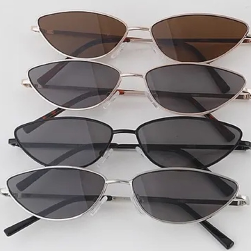 Cat Eye Sunglasses • Silver